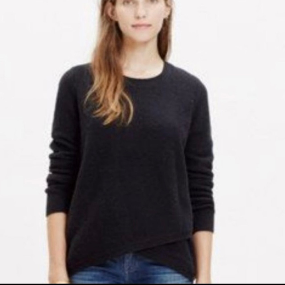 ⭐️Madewell black waffle knit asymmetrical sweater size small